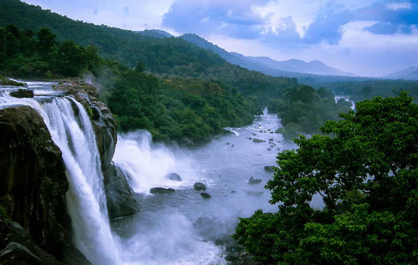 Athirappilly & Munnar - 3 Nights/4 Days